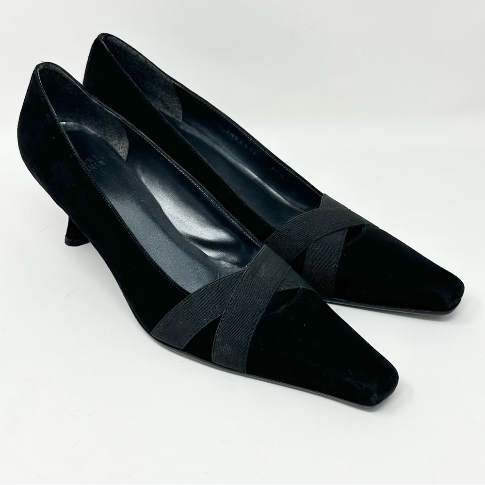 Stuart Weitzman 8.5 Narrow Width Black Suede Poin… - image 2